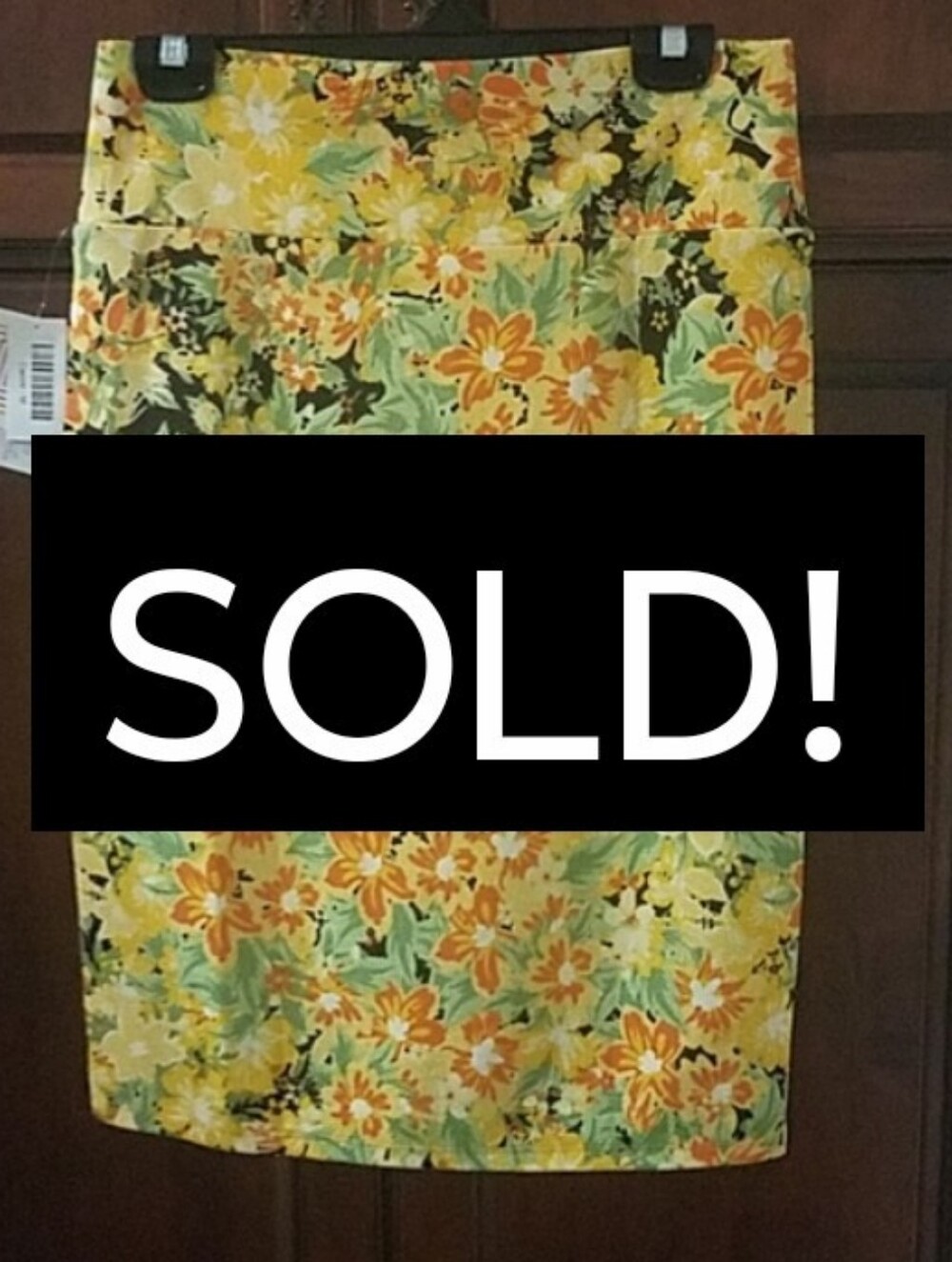 🌹NWT LuLaRoe size medium Cassie skirt